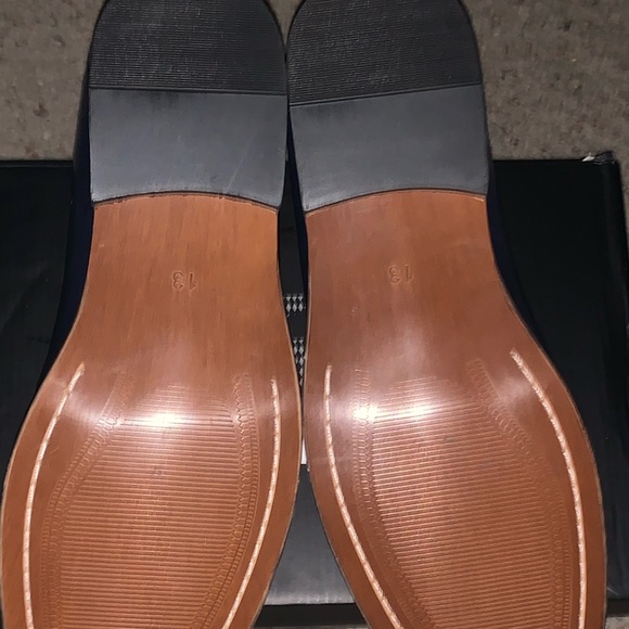 Shoes - Picture 4 of 6